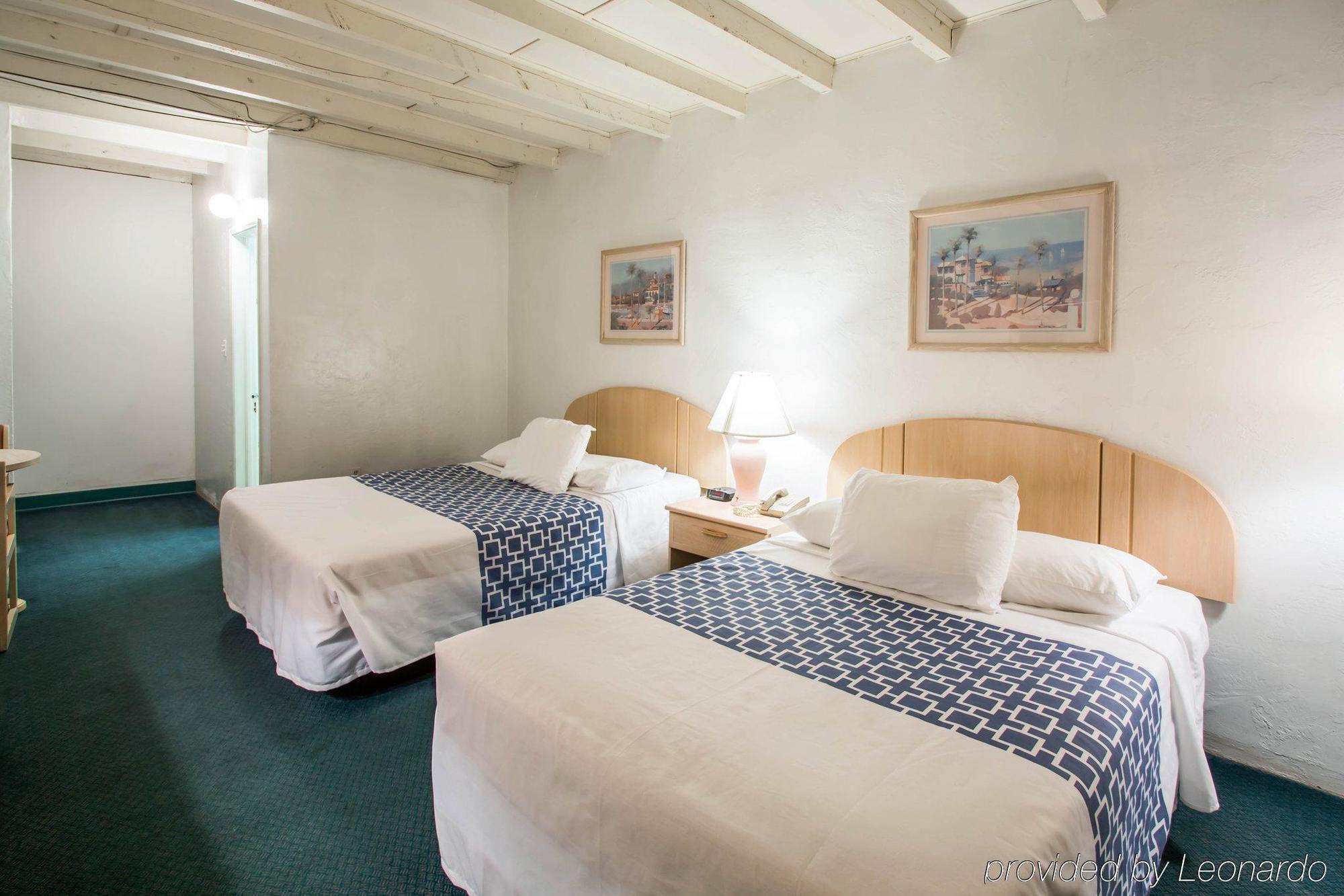 Key Largo Inn Bagian luar foto