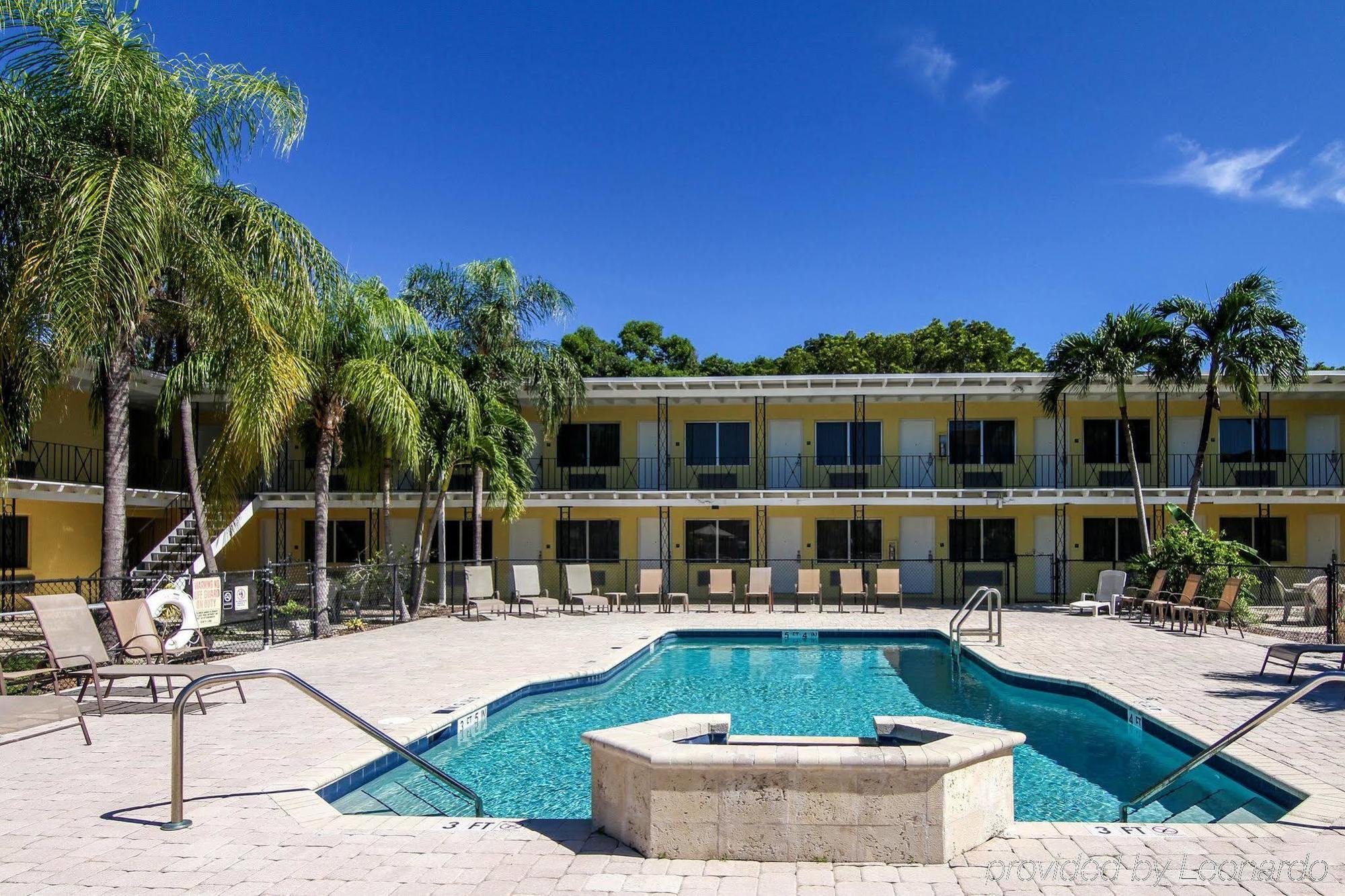 Key Largo Inn Bagian luar foto