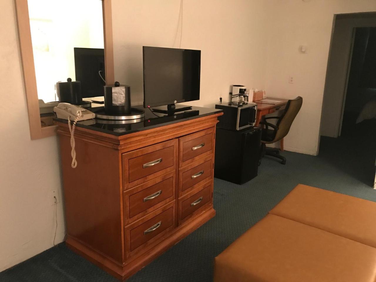 Key Largo Inn Bagian luar foto